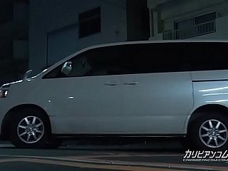 終わり 終わり の キャバ 嬢 を を の の 運転 手 と 結託 し て の ヤリまくる!