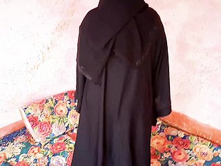 پاکستانی حجاب کی لڑکی سخت گڑبڑ ایم ایم ایس کٹر کے ساتھ