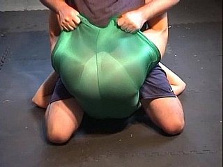 Lucha humillación licentious 0001