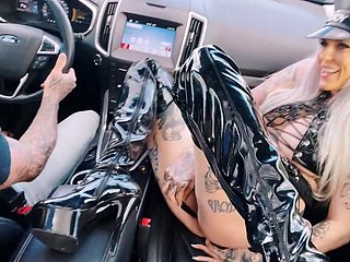 Abnormal blonde MILF wants sex tonight