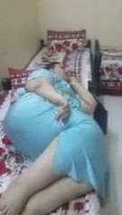 Verborgen cam voor egyption Mom